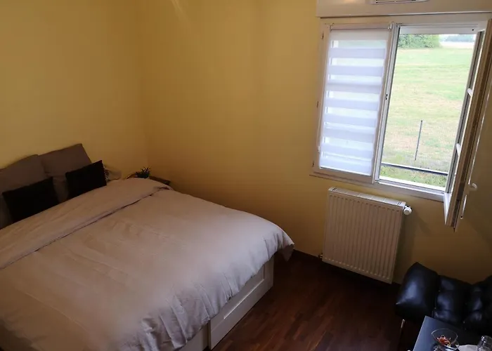 Bienvenus Chez éric à *